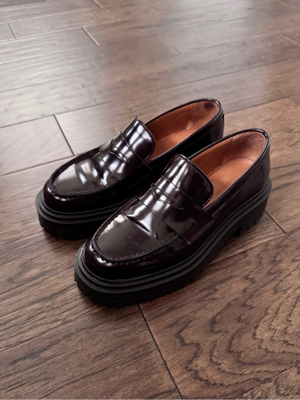 EUC Thursday Boot Company Penny Loafers Women's Burgundy Size 6.5 - Picture 2 of 9